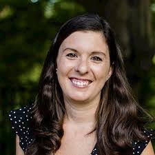 Amanda Amsel's Instagram, Twitter & Facebook