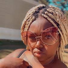 Shaquille Wright's Instagram, Twitter & Facebook