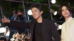 Entertainment world tour 2019 in taipei last may and has since taken the concert to various major cities including china, singapore, canada and the united states. Kazakh Singer Dimash Rises To Stardom In China Cgtn