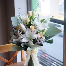 Lihat ide lainnya tentang rangkaian bunga, bunga, bunga kertas. Arti Warna Bunga Yulika Florist