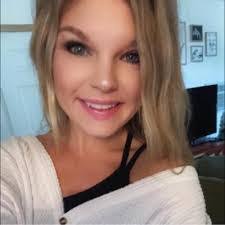 Emily Speegle's Instagram, Twitter & Facebook