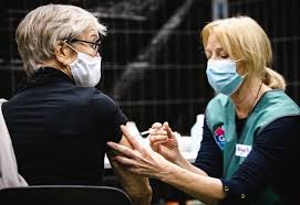Onder bepaalde omstandigheden (cattery, pension, tentoonstelling) bestaat een. Zestigplussers Zwaarlijvigen En Mensen Met Down Uit Gelderland Moeten Langer Wachten Op Coronaprik Mook En Middelaar Gelderlander Nl