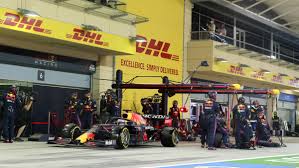 2009 f1 world champion jenson button feels lewis hamilton's battle with max verstappen for the 2021 title is not over. Dhl Fastest Pit Stop Award