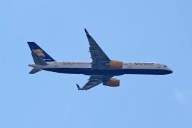 icelandair boeing 757 200 enroute on sep 18th 2008 smoke in