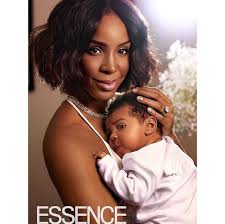 Kelly gave birth to her first child, titan jewell, on tuesday and beyonce posted a super adorable snap from when she first met her new 'nephew'. Kelly X Titan Kelly Rowland Rowland Beyonce And Jay Z