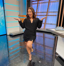 La presentadora de televisión puertorriqueña colgó un video en. Adamari Lopez Fans En Instagram Ada Esta De Vuelta Prende La Tele Y Disfruta De Nuestra Adamarilopez En Unnuevodia Te Extranamos Mucho I 2021