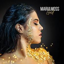 María Moss presenta su trabajo 'Gold' cantándonos en directo