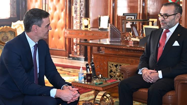 Argelia congela relaciones con España tras "la segunda puñalada" de Sánchez  en Marruecos