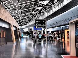 roundabout travel airport guides zurich airport guide airport interior airport shopping interior perspective