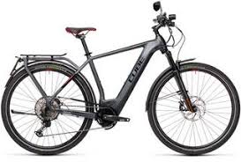 Waar een elektrische fiets trapondersteuning biedt tot 25 km/h, biedt een speed pedelec. Cube Kathmandu Hybrid 45 625 Grey N Red