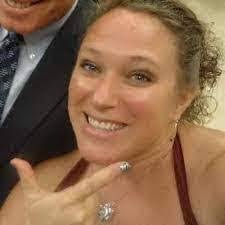 Sara Ghorayeb's Instagram, Twitter & Facebook