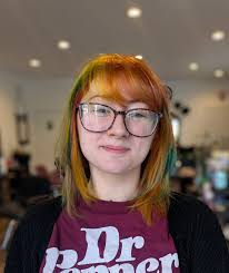 So excited to see Jorja and work with her today! She always comes with such  fun ideas... She wanted a little less red, but still very "fall" 🍂🍃 We  took her from