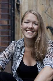 Une aina bastholm born 14 january 1986 is a norwegian politician for the green party noahs dyrepolitimarkering 2014 une aina bastholm et landbruk for menne. Intervju Med Miljopartiet De Gronne Ohf No