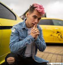 Czy serwis coś z tym zrobi? Lody Ekipy Friza Robia Furore Papierek Po Lodach O Wartosci Kawalerki W Warszawie