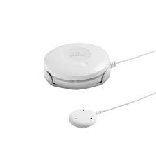 Fires can be devastating, but water damage is a far more common risk. Globe Electric Wi Fi Smart Water Leak Detector Sensor No Hub Required Battery Operated In White 50027 The Home Depot