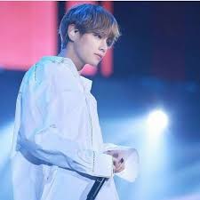 Pin De Eve Dimassi Em Taehyung Em 2020 Pics Art