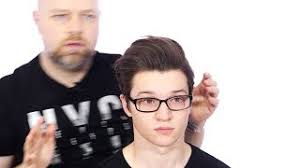 Aesthetic can go a affiliated way for anyone aback it … The Best Hairstyles For Men While Growing Out Your Hair Thesalonguy Youtube