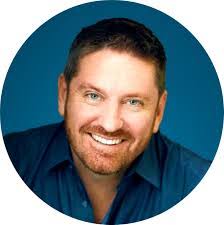 Jason Andrew's Instagram, Twitter & Facebook