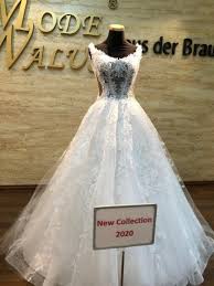 Wir glauben, dass du unsere hochzeitskleider lieben wirst, egal ob du klassisch, romantisch, glamourös oder prinzessin braut stil magst; Neue Brautkleider Kollektion 2020 Ist Da Saarland Saarbrucken Neunkirchen Mode Walus