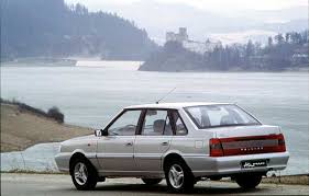 Fso Polonez Caro Photos News Reviews Specs Car Listings Euro Cars Car Polish Dream Cars