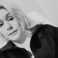 Stream Daphne Fukken Bruce music