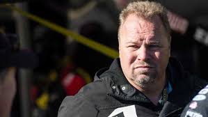 Dropping In On: Dave Gowland