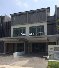 Sarah homestay puchong updated 2019 prices. D Island Residence Puchong Intermediate 3 Sty Terrace Link House 5 1 Bedrooms For Rent Iproperty Com My