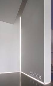 Delta Light Rendez Vous Plinth And Ceiling And Reunion Corner Profile For Indirect Lighting Interior Lighting Delta Light Lighting Inspiration