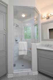 choosing bathroom paint colors for