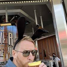 Hollywood Tower Hotel Trolley Stop