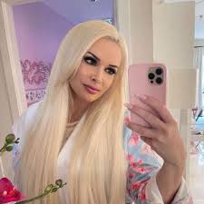 Buch, daniela katzenberger, sei schlau, stell dich dumm. Daniela Katzenberger Lost Spekulationen Aus Hat Sie Sich Von Ihrem Markenzeichen Getrennt Stars