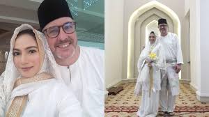 We did not find results for: Pilih Jejaka British Terima Hantaran Sebuah Rumah Haliza Misbun Akhirnya Berkahwin Gempak