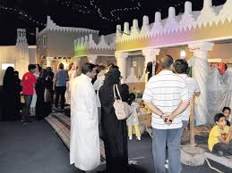 من المفيد في هذا السياق أن نذكر الدراسة التي وضعها تشارلز أوغاستوس فنل عام 1892، والتي أحصت في الإنجليزية 225 مفردة ذات أصل عربي، ذلك لأنها لم تكتفِ بإحصاء المفردات العربية بل قامت أيضاً. Ø­Ù‚ÙŠÙ‚Ø© ØµÙŠÙ Ø§Ø±Ø§Ù…ÙƒÙˆ Ù…Ù† Ø§Ù„Ø¯Ø§Ø®Ù„ Ø§Ø¨ØªÙƒØ§Ø± ÙˆØ¥Ø¨Ø¯Ø§Ø¹