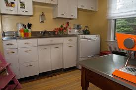 Emily Andy S Vintage Cottage Metal Kitchen Cabinets Retro Kitchen Vintage Kitchen Cabinets