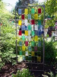 Stained Glass Trellis Glass Garden Art Glass Art Projects Glass Art Installation