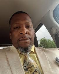 Rodney Crawley's Instagram, Twitter & Facebook