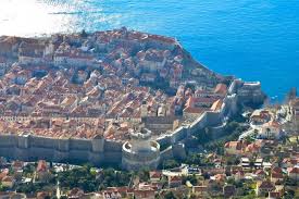 Die bokar festung wurde zur verteidigung der stadt vom meer her errichtet; Stadtmauern Von Dubrovnik Kroatien Franks Travelbox