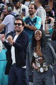 Sha'Carri Richardson Wore a Customized Nike Sneaker Top for Team USA's  Olympic Gold Win