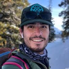 Jessica Usrey's Instagram, Twitter & Facebook