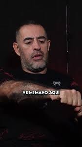 Alex Renner's Instagram, Twitter & Facebook