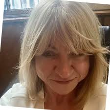 A great lunchtime meeting with Janette Drew MCIOF (Cert) of the NSPCC  yesterday.