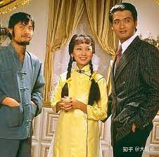 本片接續著賭神發展，這次劉德華與周星馳合作，而周潤發只在結局客串。 主線：賭俠陳刀仔與賭聖星仔對賭魔陳金城契仔侯塞因（台譯海珊）和特異功能高手「大軍」。 賭俠2之上海灘賭聖（god of gamblers iii: ç›˜ç‚¹åŽ†ä»£ ä¸Šæµ·æ»© å'¨æ¶¦å'èµµé›…èŠç‰ˆèƒ½å¦è¢«è¶…è¶Š çŸ¥ä¹Ž