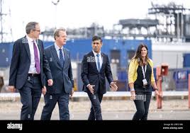 left to right) Kerry O'Neill Plant Manager, Simon Roddy Shell Senior Vice  President, Prime Minister Rishi Sunak and Alister Jack Secretary of State  for Scotland during a visit to Shell St Fergus