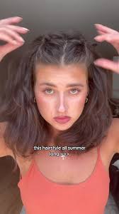 Sleek Beach Waves Hairstyles for All Summer Long