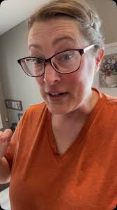 We ❤️ #fabric delivery day!! Everything is listed! #mojavefarmsquiltco  #quilting #quilters #sewing #quiltingforbeginners #fabric #quilt