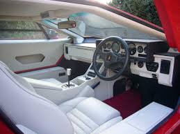 1982 lamborghini series ii countach lp400 s offered here is a rare car one of. Pilkingtonclassics On Twitter Another Look At Of The Lamborghini Countach Replica And Its Pristine Interior With Its New Pilkington Glass In Place Triplex Classiclamborghini Countach Classicbritishcars Britishclassiccars Https T Co Ewpbeess15