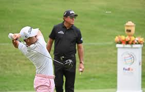 Kapalua, hawaii (ap) — justin thomas and xander schauffele were discussing the quality of a certain golf shot, not belonging to either one of them, when the conversation turned into the. Justin Thomas Wins Wgc Fedex St Jude Moves To World No 1 Pro Golf Weekly