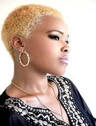 Regardless of your hair type, you'll find here lots of superb short hairdos, including short wavy hairstyles, natural hairstyles for short hair. 35 Best Short Black Haircuts For Round Faces 2020 Cruckers