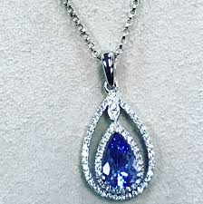 See more ideas about beautiful gift wrapping, gift wrapping, gifts. Look At This Beautiful Gift Idea For Christmas Bth Jewelers And Goldmith