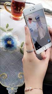 يجذبني اللي يجذب القلب طاااريه رااااقيه و متواااضعه و لهاا قاابليه لو شفتوا حساا photography inspiration portrait girly pictures stylish girl images